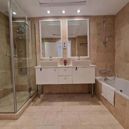 Casares Del Mar Luxury Appartement Málaga