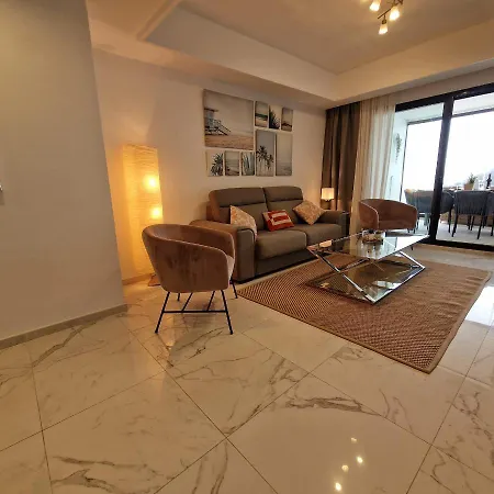 Casares Del Mar Luxury Appartement