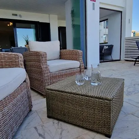 Casares Del Mar Luxury Apartment